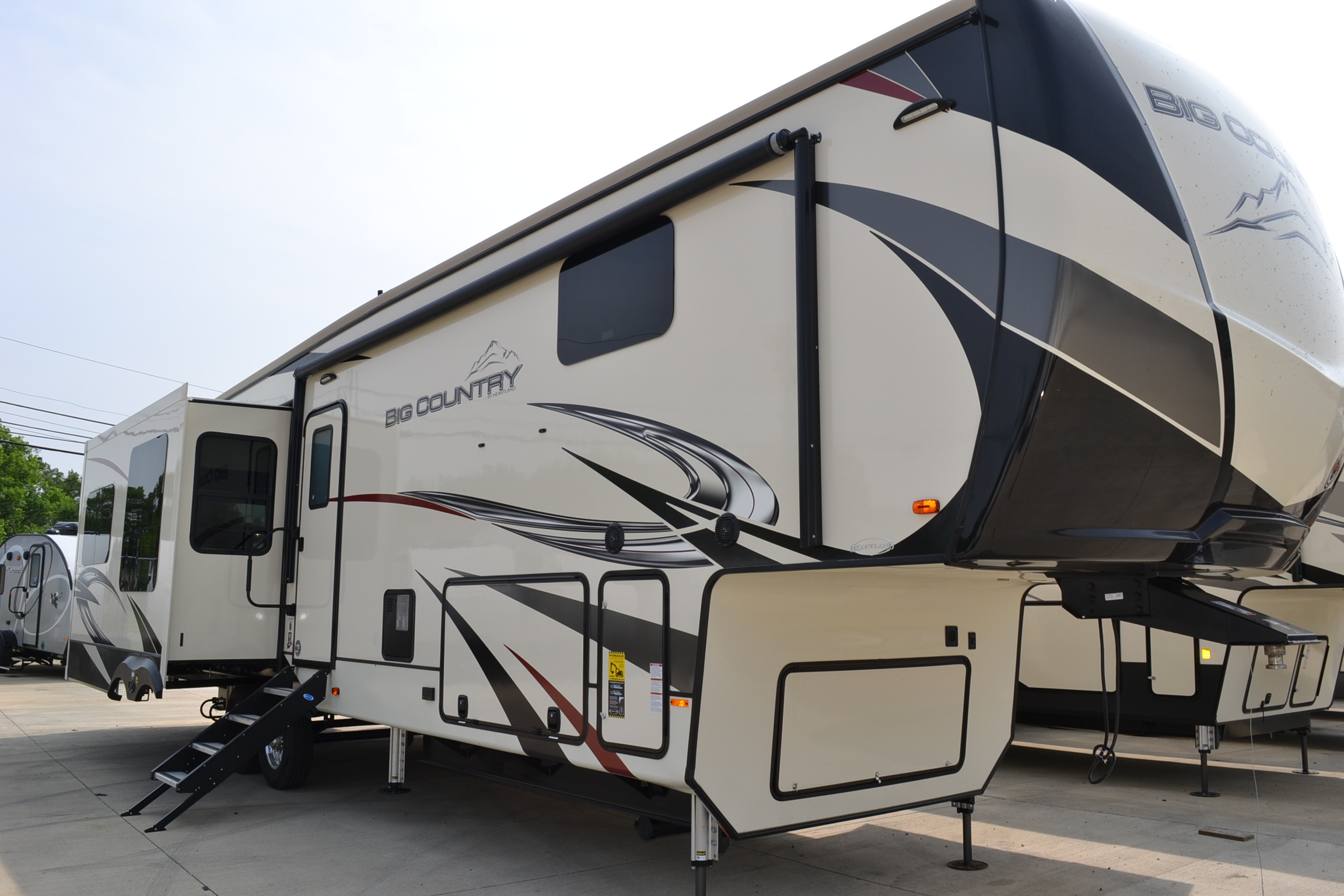2020 Big Country 3560SS Fifth Wheel by Heartland On Sale (RVN14927)