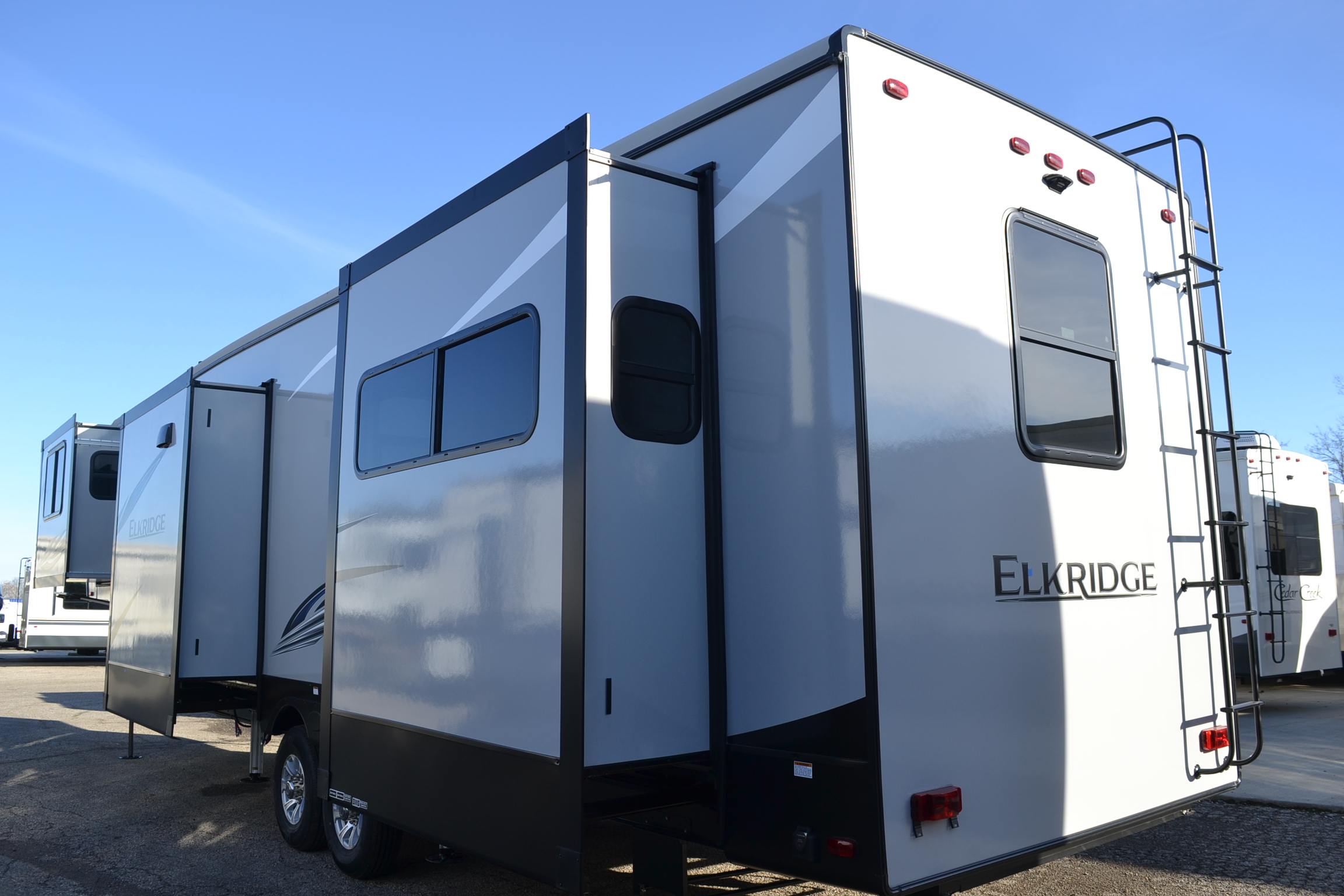 2020 Elkridge 38FLIK Fifth Wheel by Heartland On Sale (RVN15667)