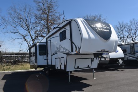Travel Trailers for Sale in Oklahoma City: The Ultimate Guide to Finding Your Perfect Mobile Home on Wheels 3 Fifth Wheel