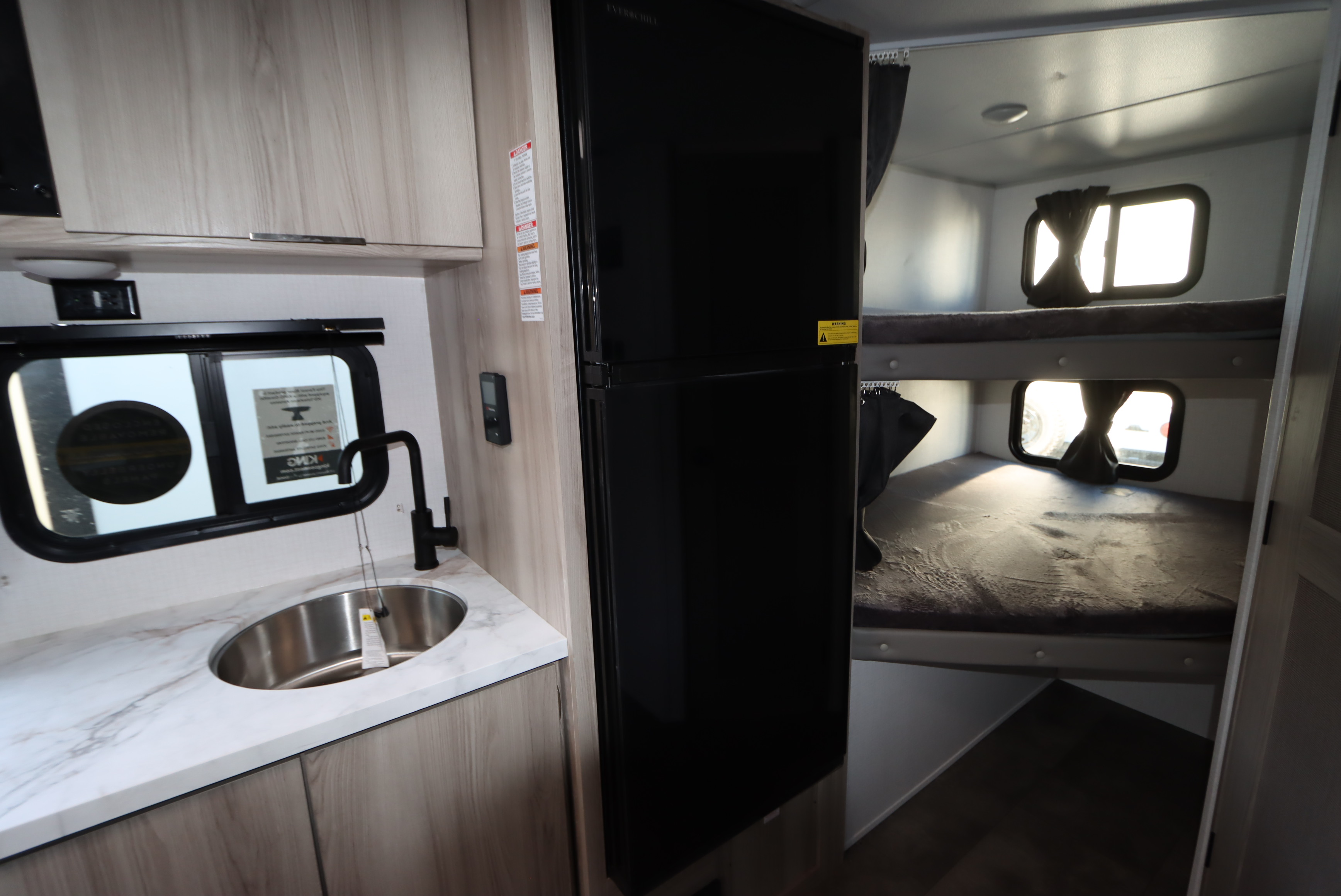 2024 Salem FSX 178BHSK Travel Trailer by Forest River On Sale (RVN26119)