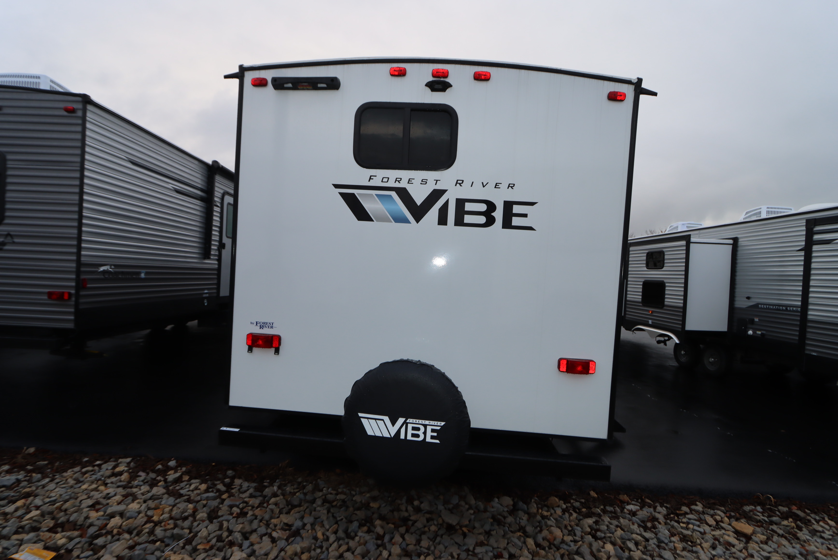 2024 Vibe 26RB Travel Trailer by Forest River On Sale (RVN27941)