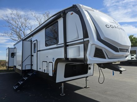 2026 Coachmen Chaparral 375baf