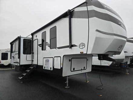 2026 Forest River Sierra 4002fb