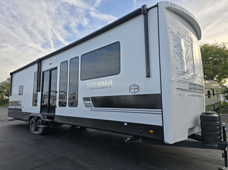 2027 Sierra Destination 422FKL Park Trailer