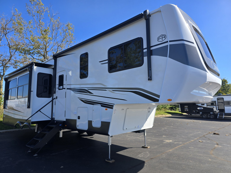 2027 Columbus 340RG Fifth Wheel