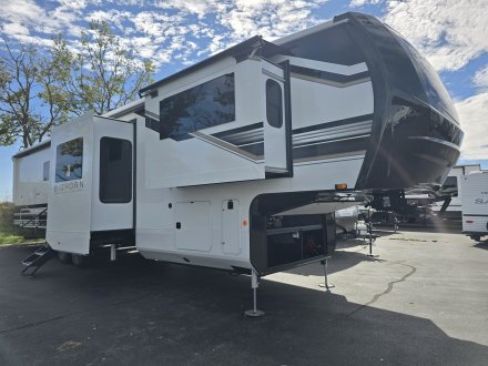 2027 Bighorn 39FL Fifth Wheel Link to Photo 878356