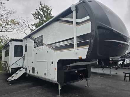 2027 Bighorn 39RK Fifth Wheel Link to Photo 879893
