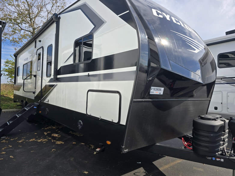 2027 Cyclone 2816 Toy Hauler (Travel Trailer)