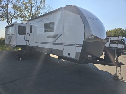 2027 Sundance Ultra-Lite 29RLBS Travel Trailer Link to Photo 879527