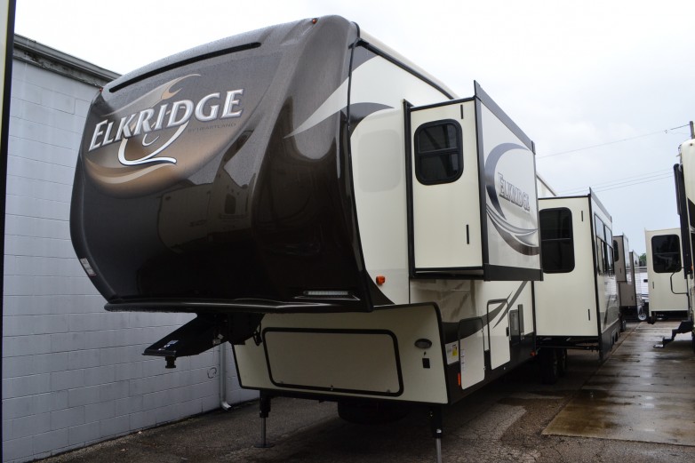 2016 Elkridge 38RSRT Fifth Wheel by Heartland On Sale (RVN4757)